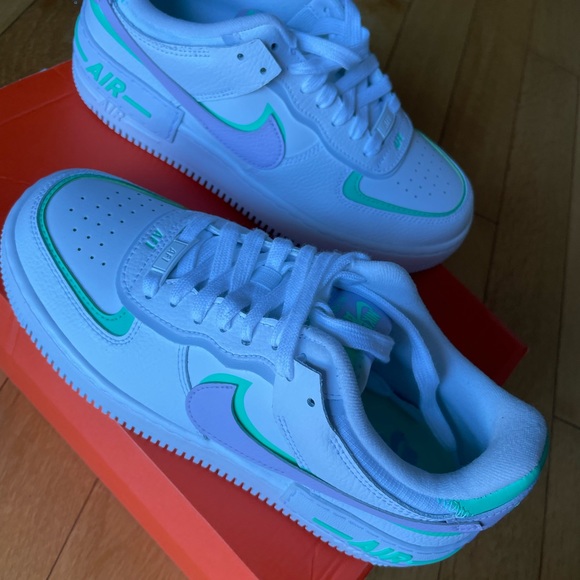 Nike Air Force 1 Shadow Sneaker - Picture 2 of 7